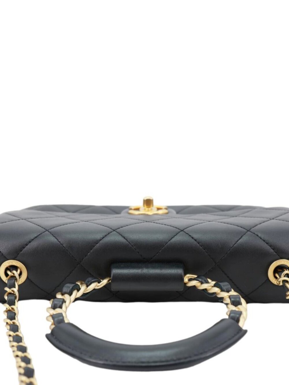 Chanel In The Loop Flap Medium Quilted Lambskin Leather Shoulder Bag Black - Picture 6 of 12